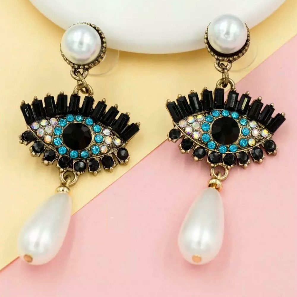 3 for $20 “Eyes on You” Glam Rhinestone Earrings - Picture 7 of 7